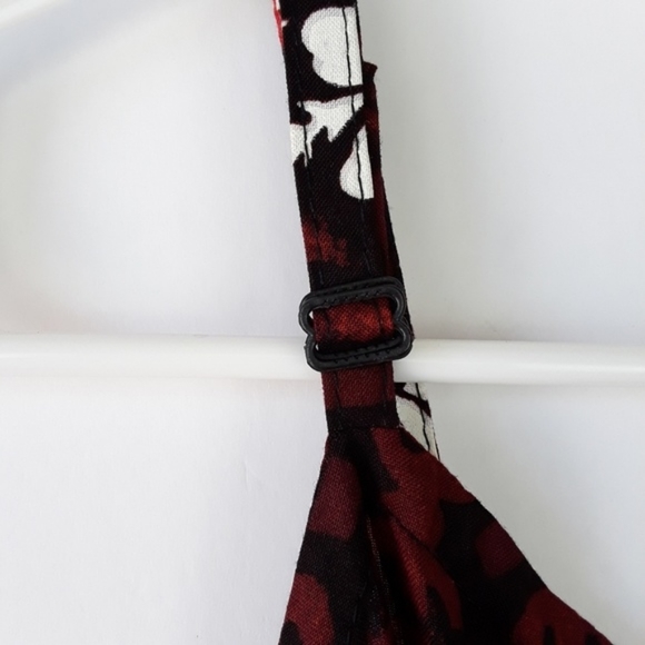 NWT Beautiful Asymmetrical Floral Slip Dress - Picture 5 of 8